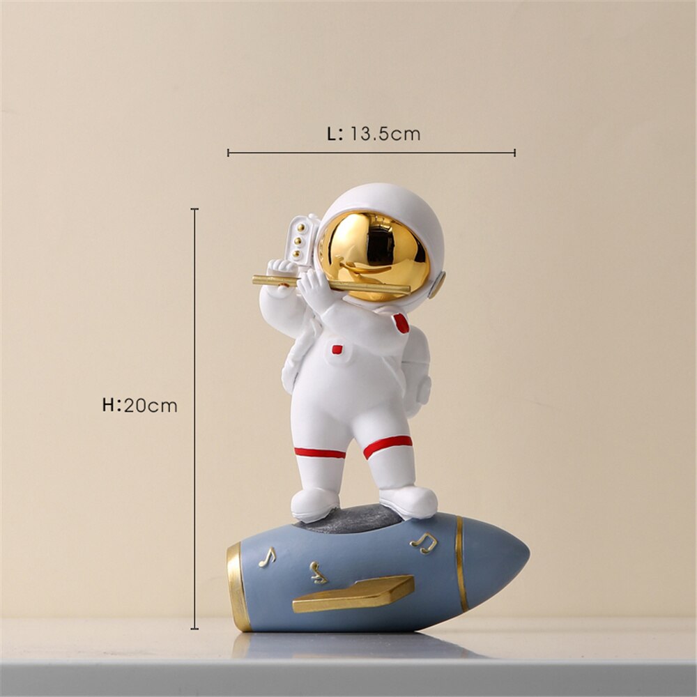 Resin Astronaut Statue Home Decor Figurines Sculpture Room Decoration Creative Miniature Figurines Home Decoration Accessories